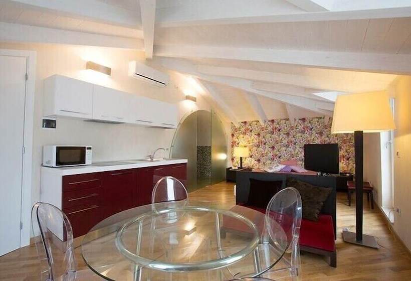 B&b Jsuite