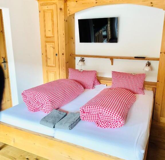 Bed & Breakfast Casa La Roda, Via Da Scola 2