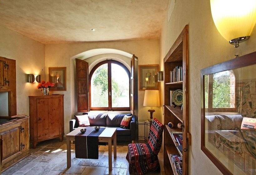 ベッドアンドブレックファースト Castrum Di Serravalle