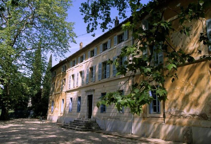 تختخواب و صبحانه Chateau De Saint Martin