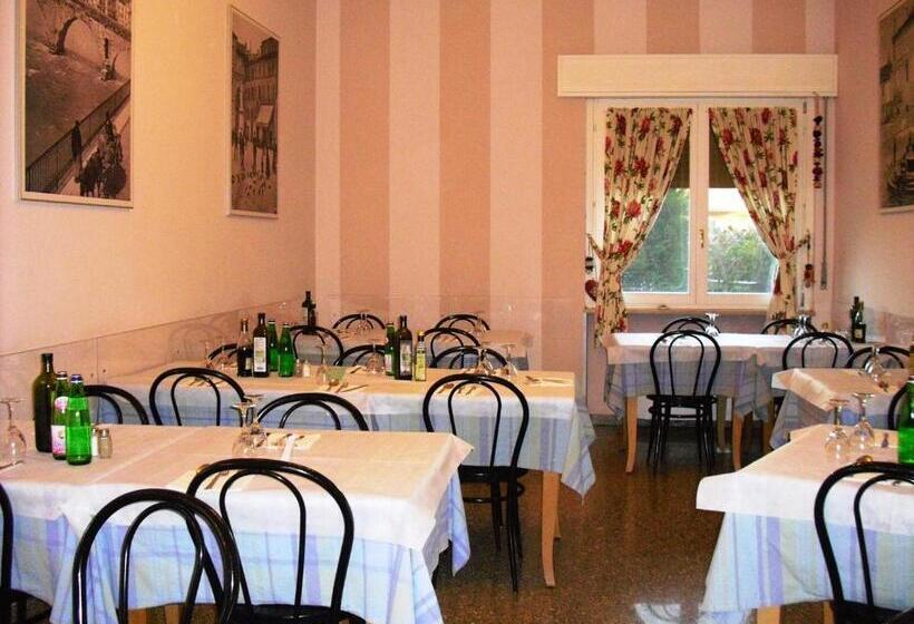 ベッドアンドブレックファースト Girelli Sorelle