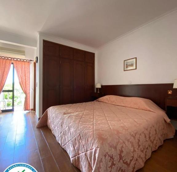 تختخواب و صبحانه Guest House Toca Dos Grilos