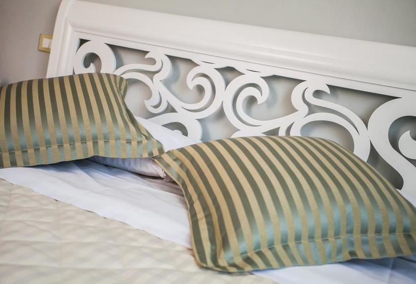 Bed and Breakfast Il Portico Camere E Caffè   Centro Città