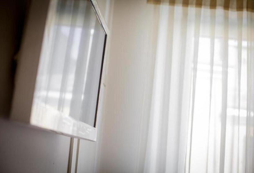 Bed and Breakfast Il Portico Camere E Caffè   Centro Città