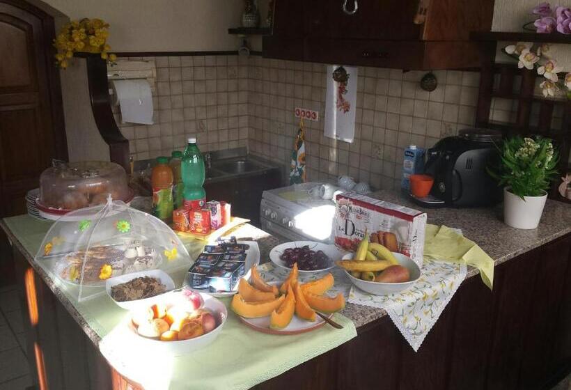 Bed and Breakfast Il Sole Guesthouse