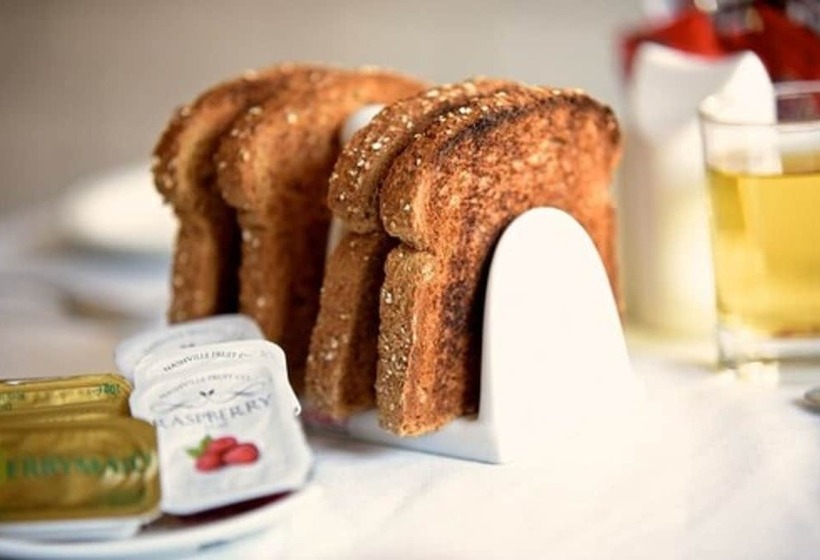 مبيت وإفطار Inverour Guest House