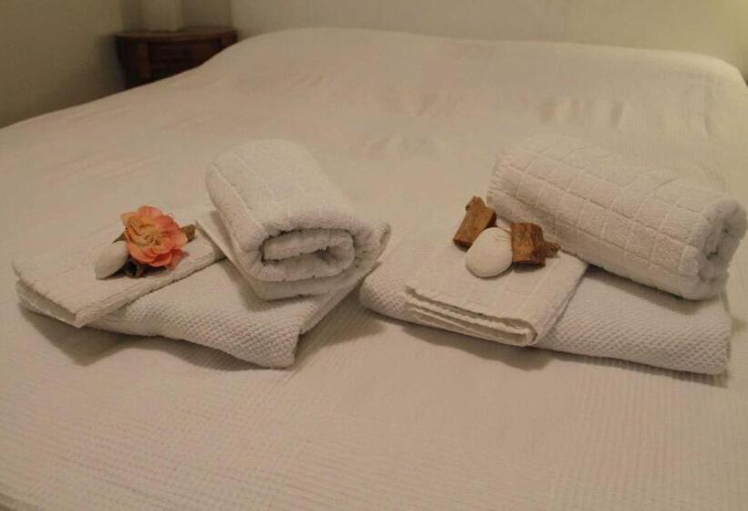 צימר La Salvia E Il Lampone