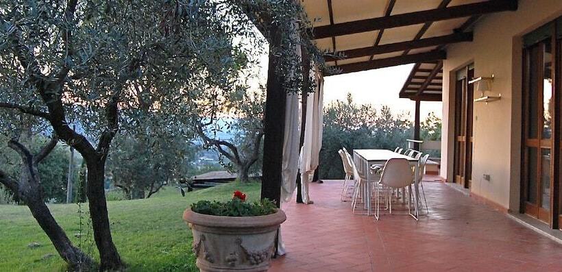 Bed and Breakfast In Villa