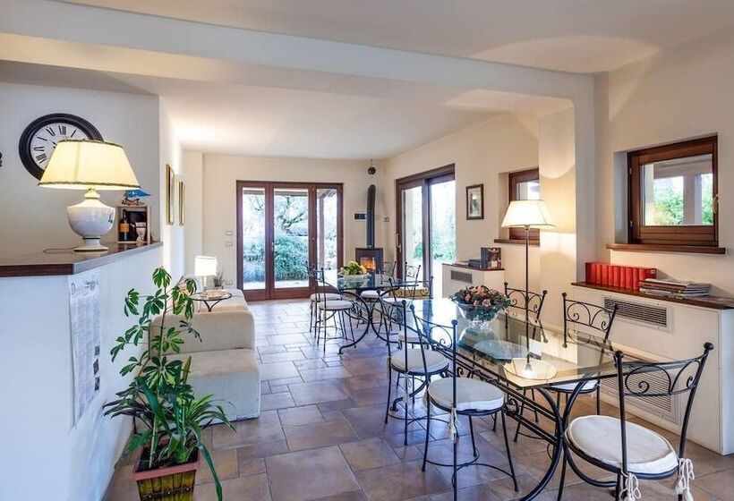 Bed and Breakfast In Villa