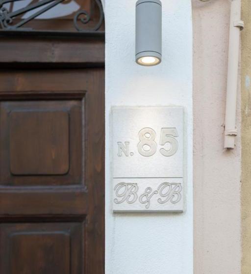 住宿加早餐  Numero 85