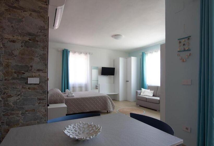 Bed and Breakfast Roccabianca Rooms & Studios