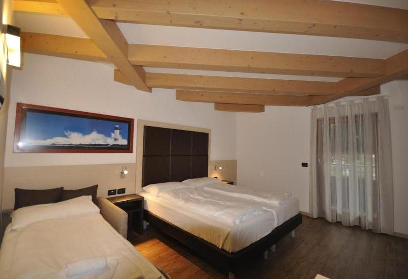 مبيت وإفطار Villa Cameras Room And Breakfast