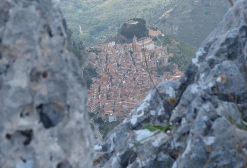 ベッドアンドブレックファースト Wundergarten Dimora Dei Frati