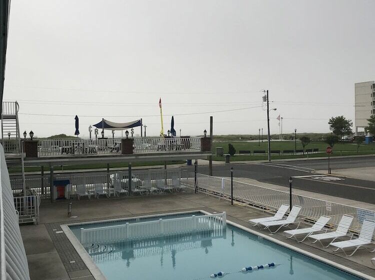 Gold Crest Motel