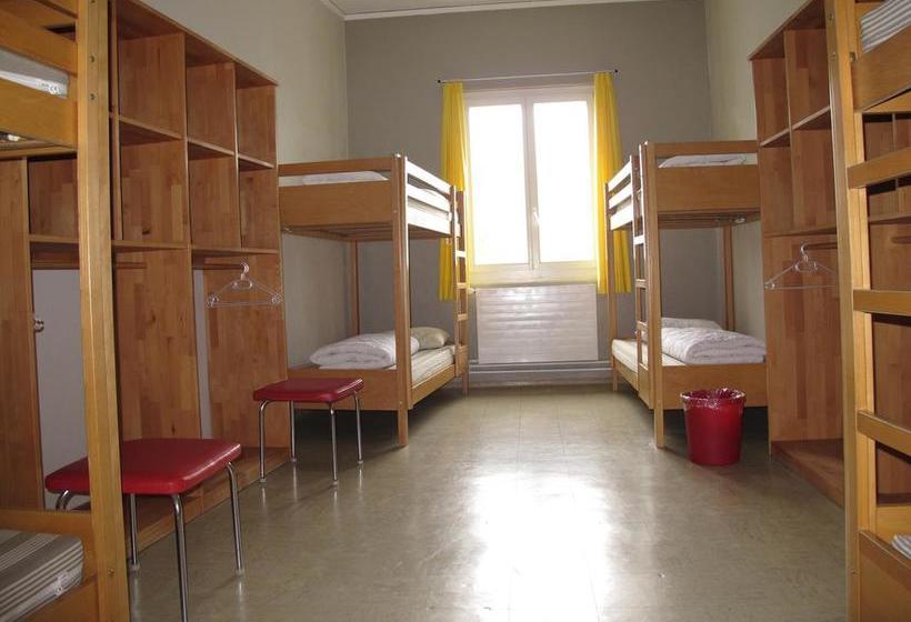 Hostel Rotschuo Jugend  Und Familienferien