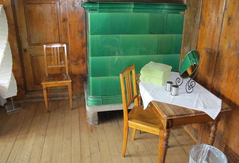 Hostel Rotschuo Jugend  Und Familienferien