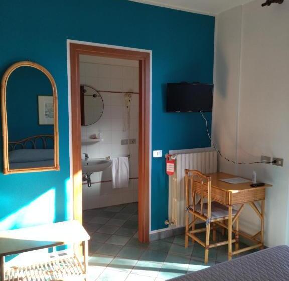 Отель Albergo Il Biancospino