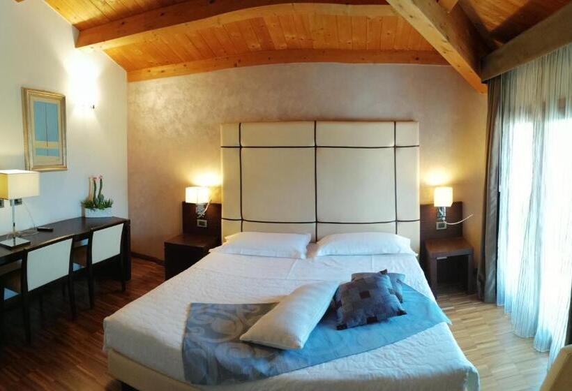 ホテル Albergo Minuetto