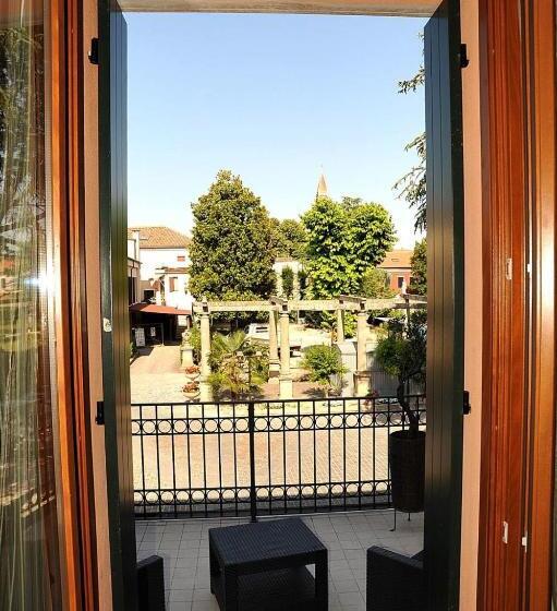 ホテル Albergo Minuetto