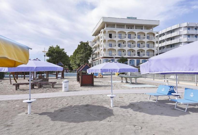 Ambasciatori Hotel   Beach Front  Breakfast Xxl & Brunch Until 12 30pm