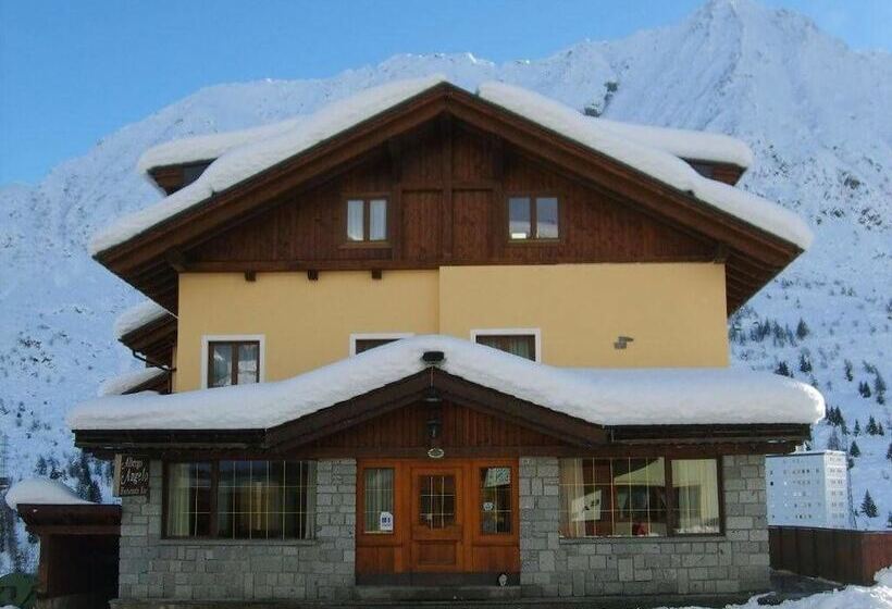 בית מלון כפרי Angelo