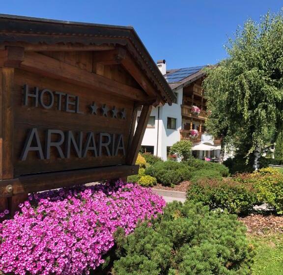 호텔 Arnaria