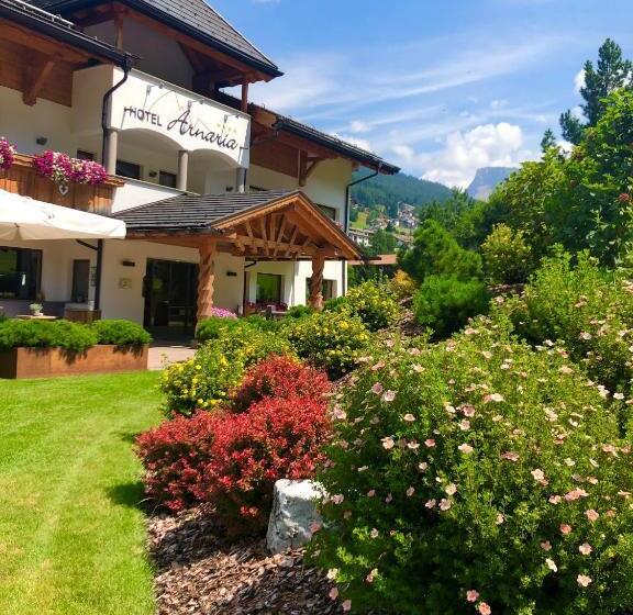 호텔 Arnaria