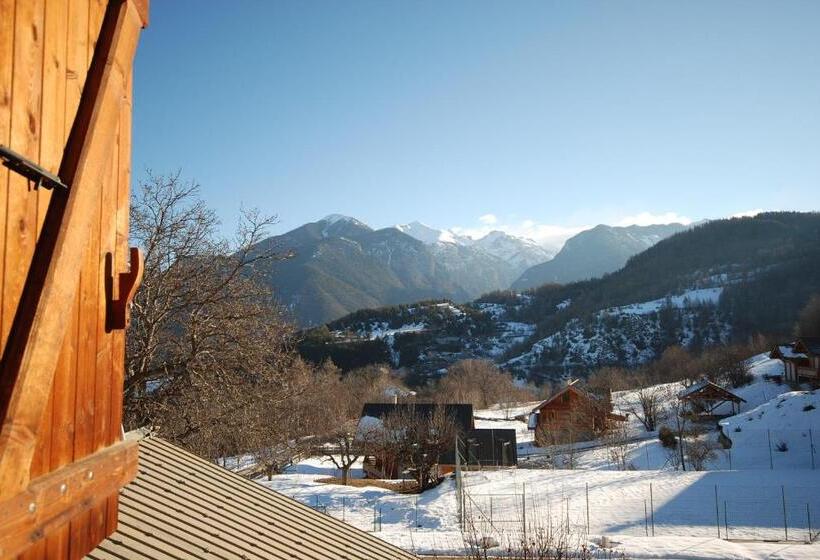 בית מלון כפרי Auberge Du Rochasson