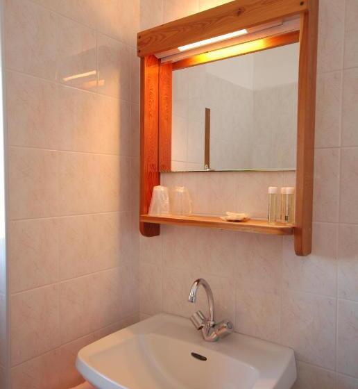 בית מלון כפרי Auberge Du Rochasson