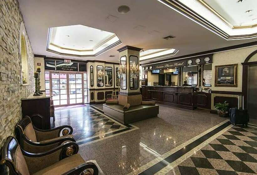 Отель The Avenue Plaza