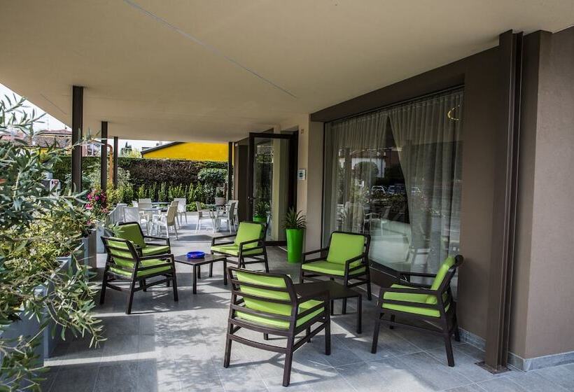 ホテル Buena Onda