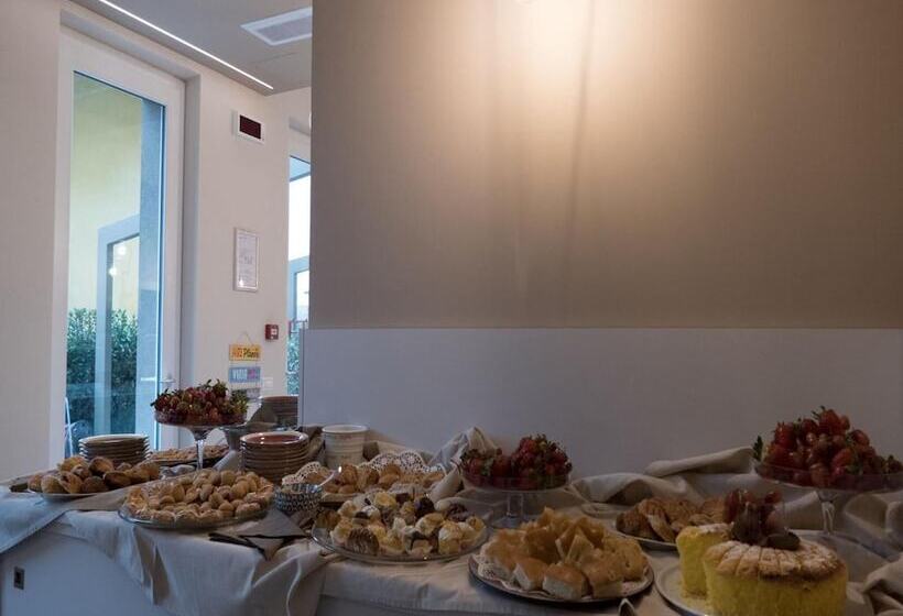 ホテル Buena Onda