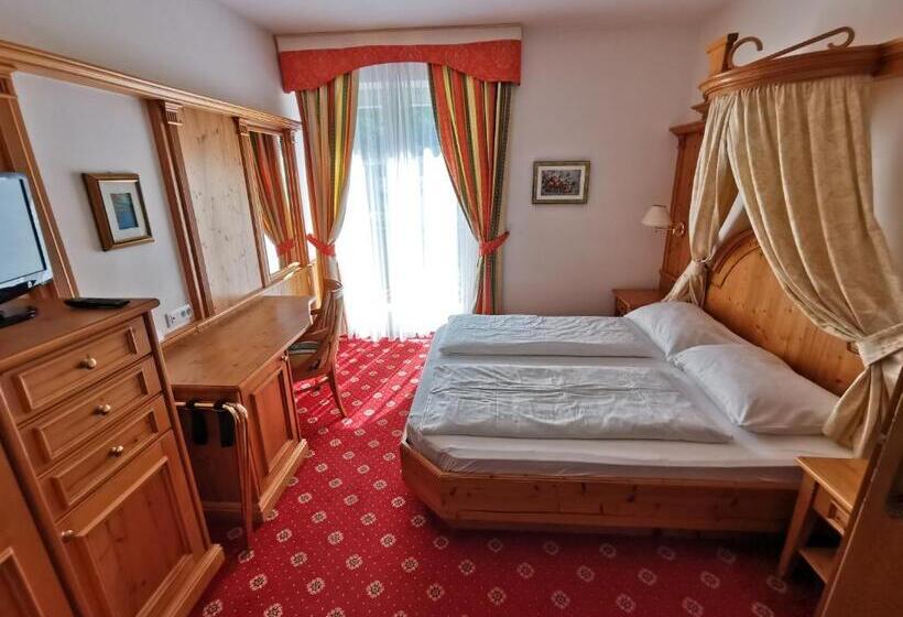 בית מלון כפרי Burgleitenhof