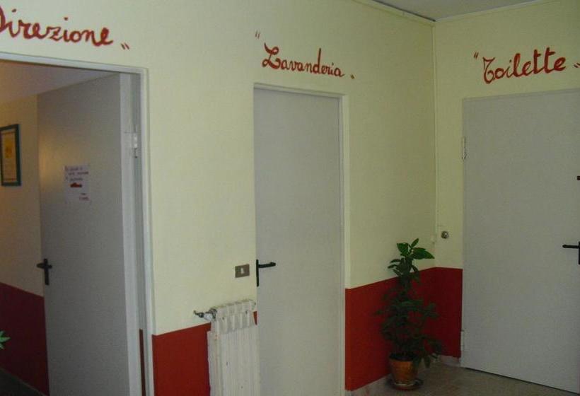 호텔 Casa Per Ferie Beato Rosaz