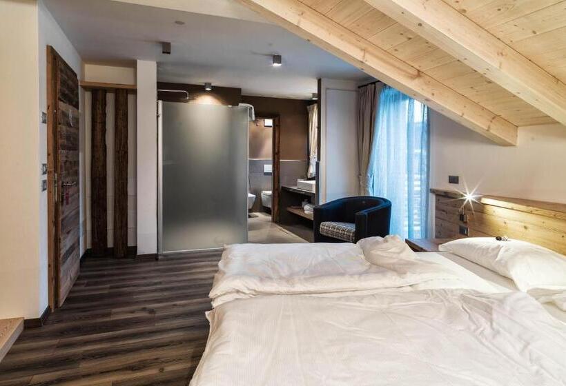 هتل Chalet Vites Mountain