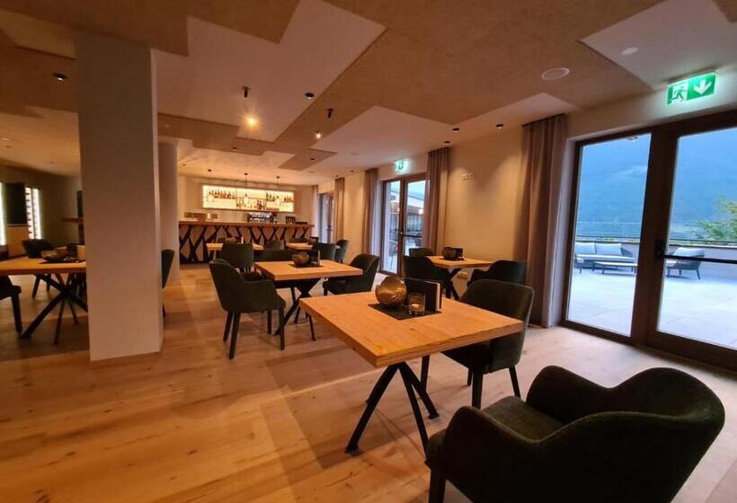 Отель Das Mühlwald   Quality Time Family Resort