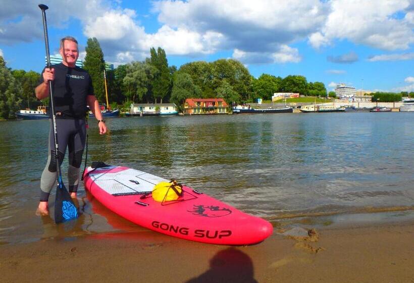 فندق Drijfpaleis