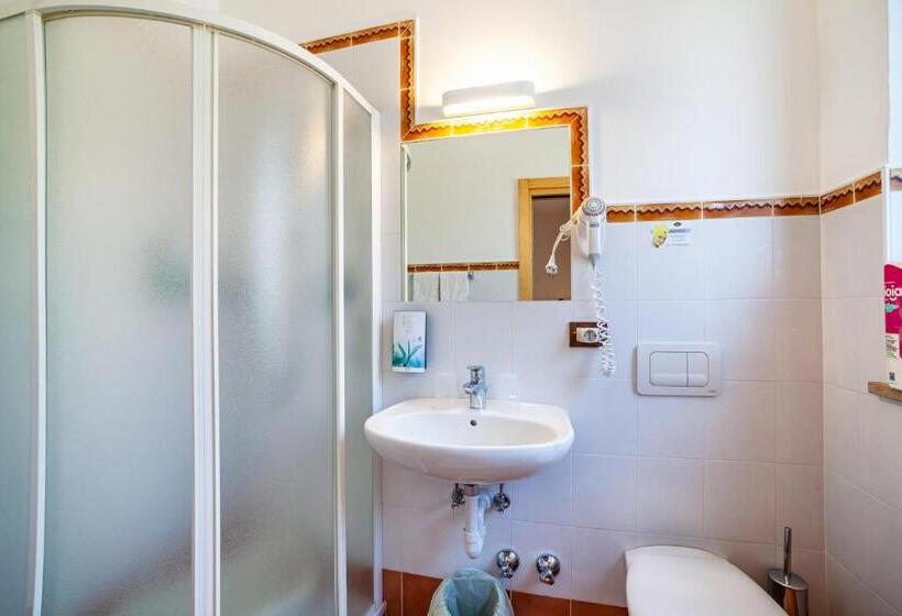 호텔 Garni Appartement Gartenheim