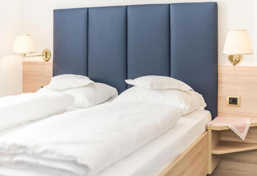 호텔 Garni Appartement Gartenheim