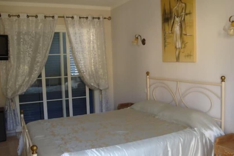 호텔 Hôtel Camparellu