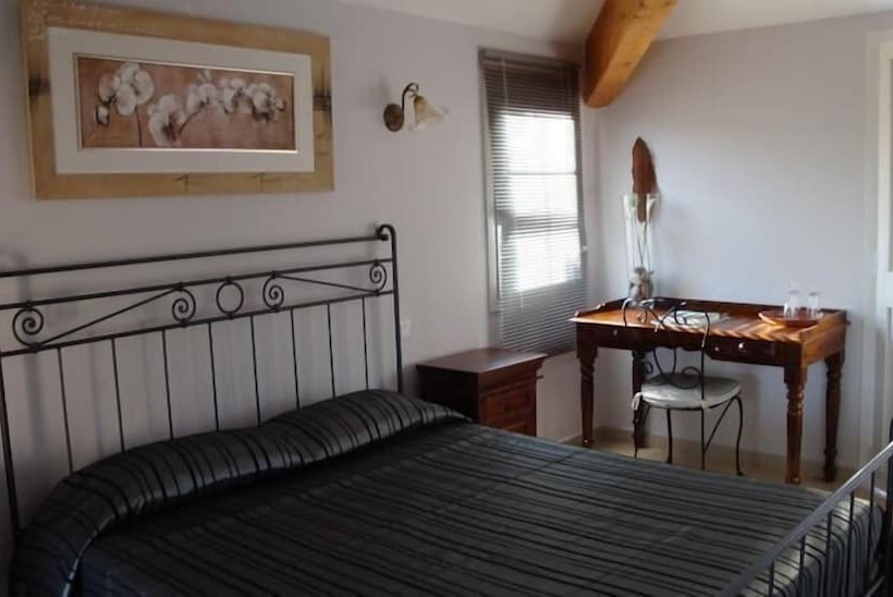 호텔 Hôtel Camparellu