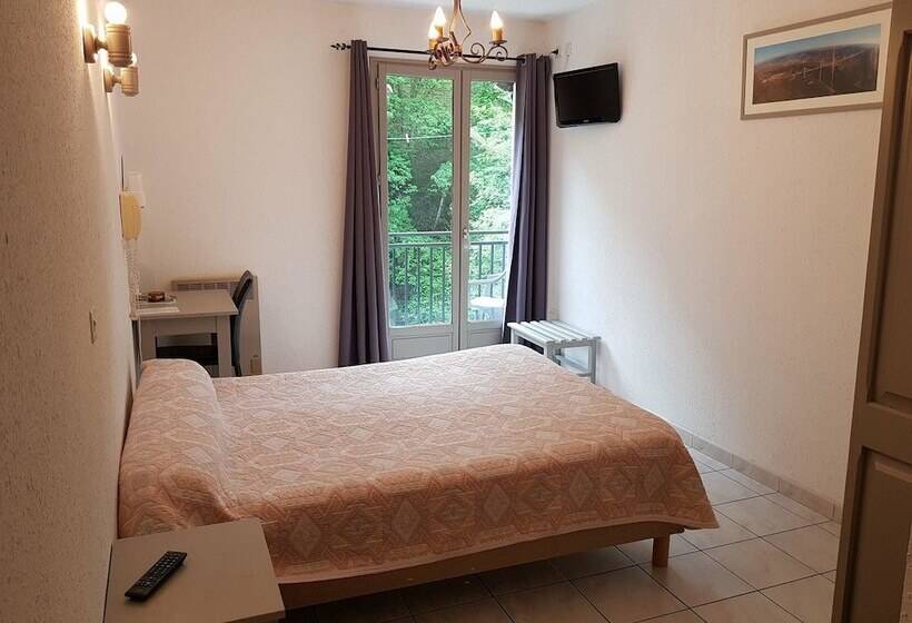 Отель Hôtel Restaurant De La Jonte