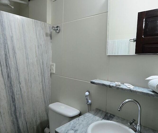 בית מלון כפרי Imperial