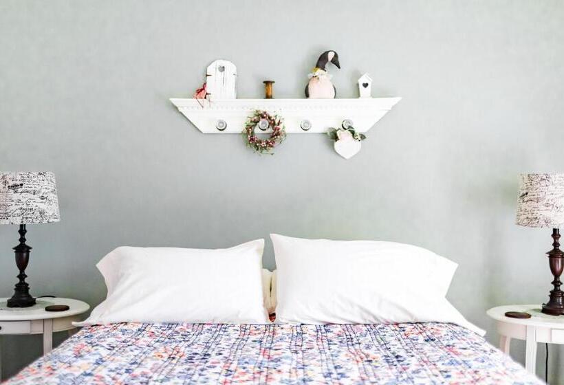 فندق Inn At Tern Lake