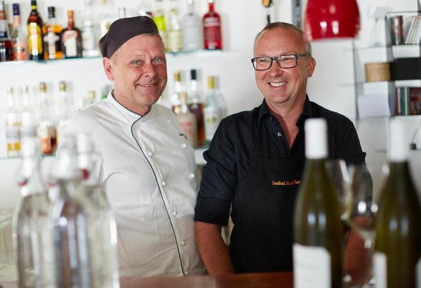 酒店 Karnelund Krog & Rum