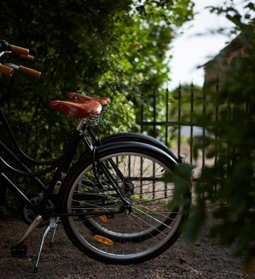 酒店 Karnelund Krog & Rum