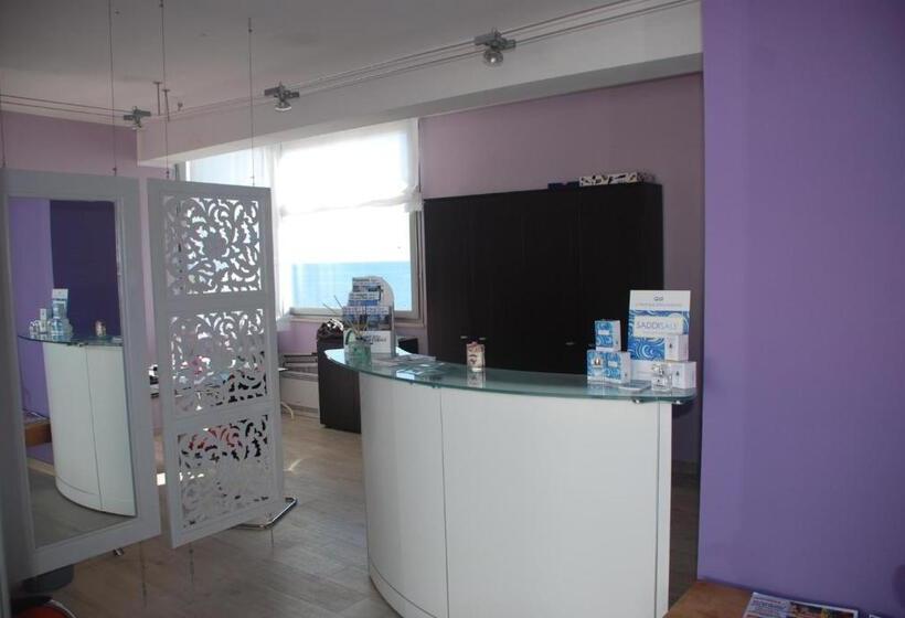 בית מלון כפרי La Rosa Dei Venti Resort