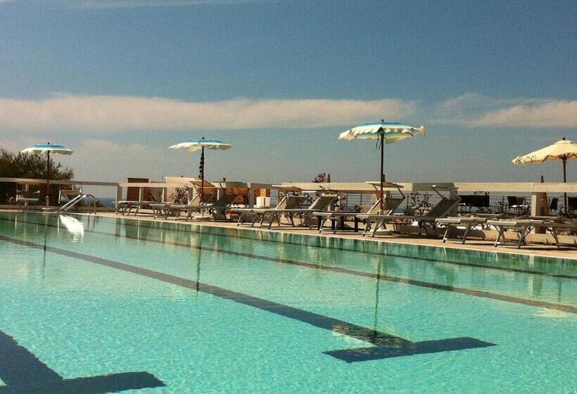 호텔 La Rosa Dei Venti Resort