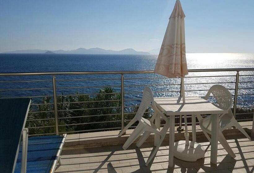 호텔 La Rosa Dei Venti Resort