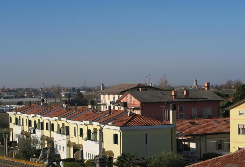 בית מלון כפרי Laura